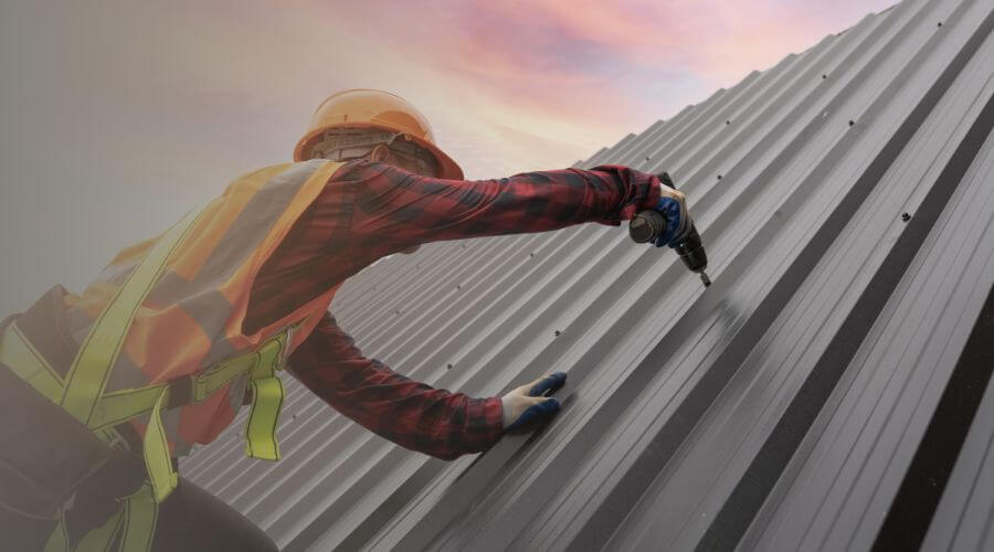 Professional gutter cleaning in Charles Town, WV